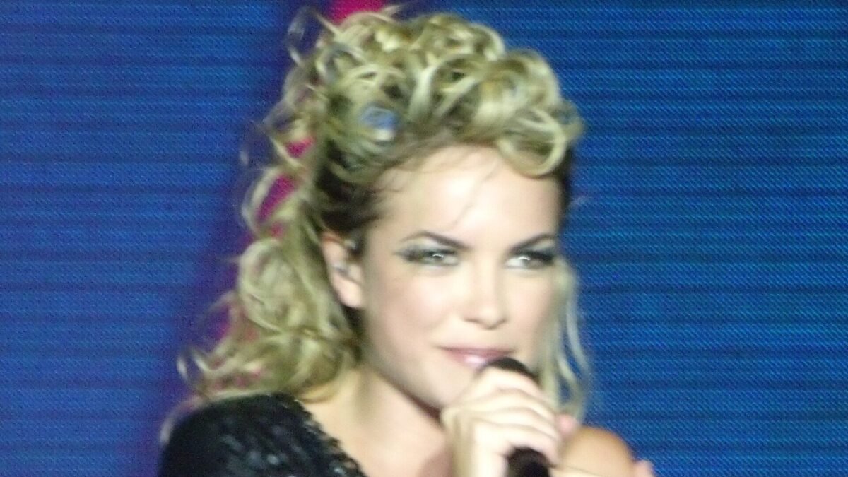 Lua Blanco, atriz de Rebelde, morre aos 39 anos após câncer