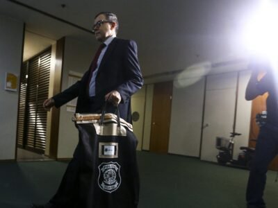 PF apreende R$ 1,85 milhão no Amapá e prende dupla com R$ 1,64 milhão em Manaus