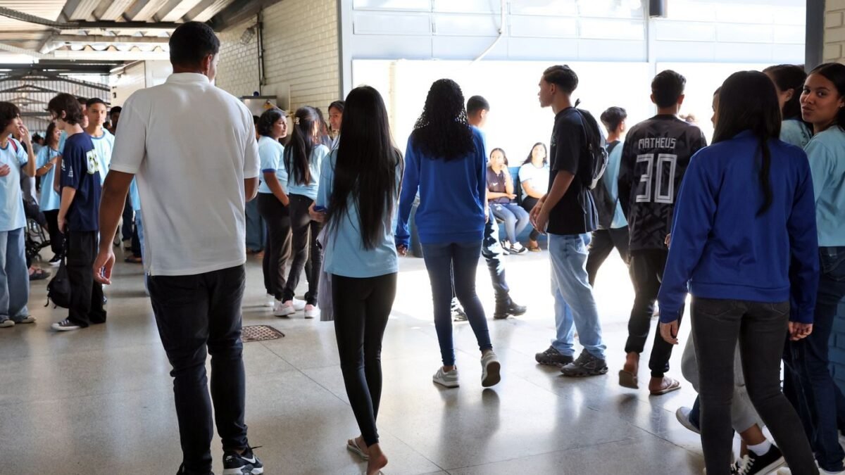 Sétima parcela do Pé-de-Meia deve ser paga de 19 a 26 de outubro