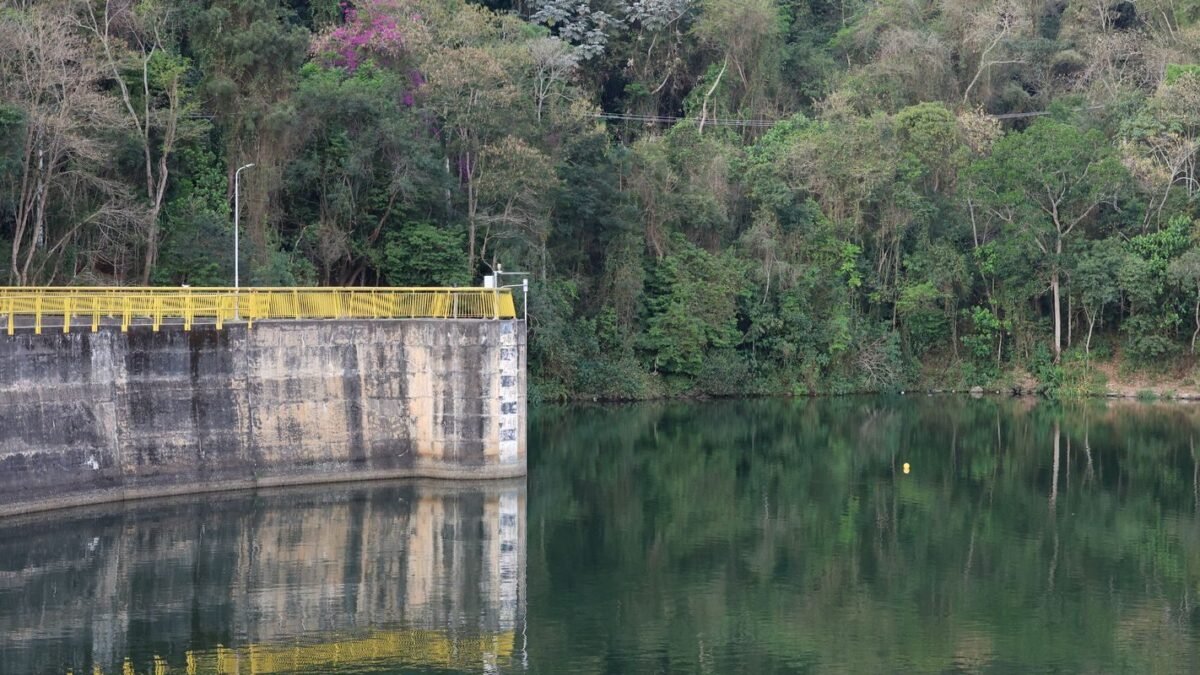 Cantareira chega a 43,6% e Grande SP pode ter mais de 100 mm de chuva até 19/10