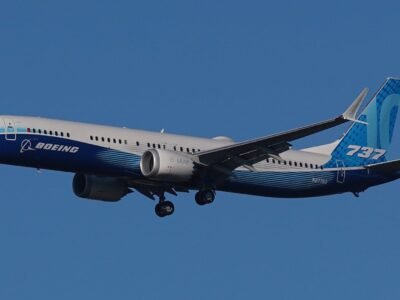 FAA aprova Boeing 737 MAX 10, maior modelo da família 737, com até 230 passageiros