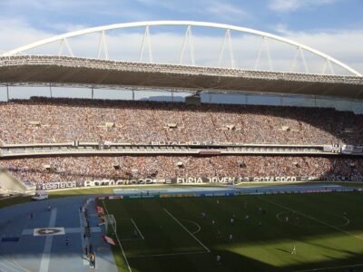 Botafogo x Chapecoense: Tiquinho abre o placar no Nilton Santos; onde assistir