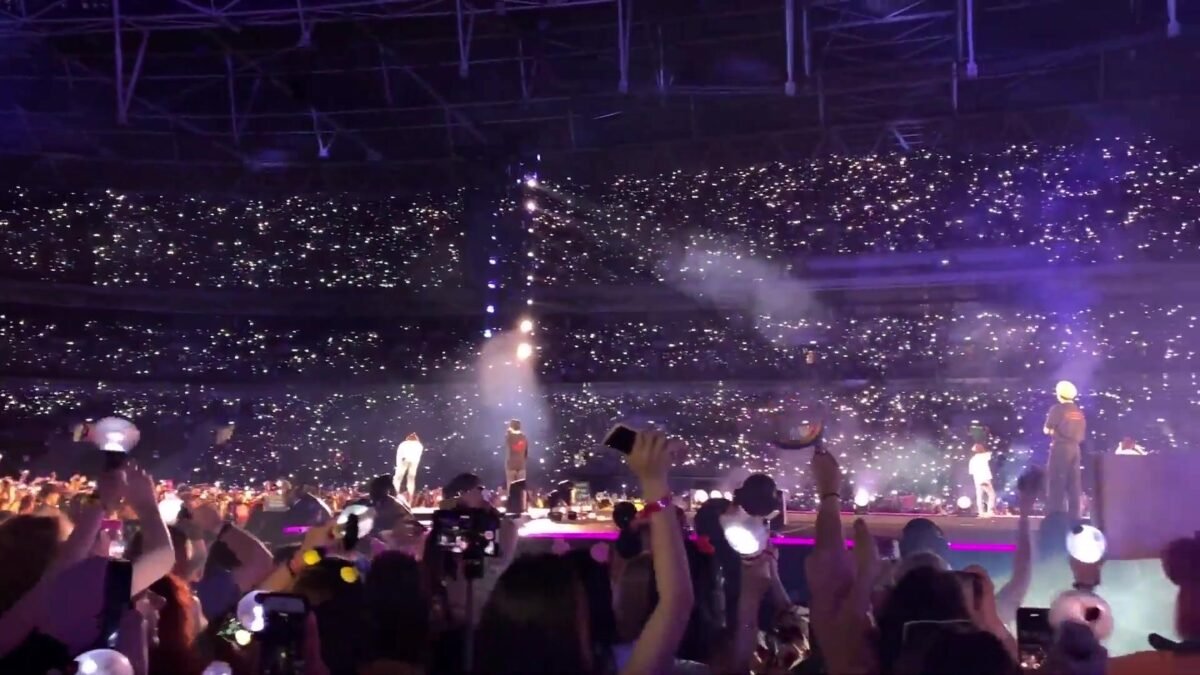 BTS em SP: MP dá 48 horas para Prefeitura e produtora explicarem mapa dos shows no MorumBIS