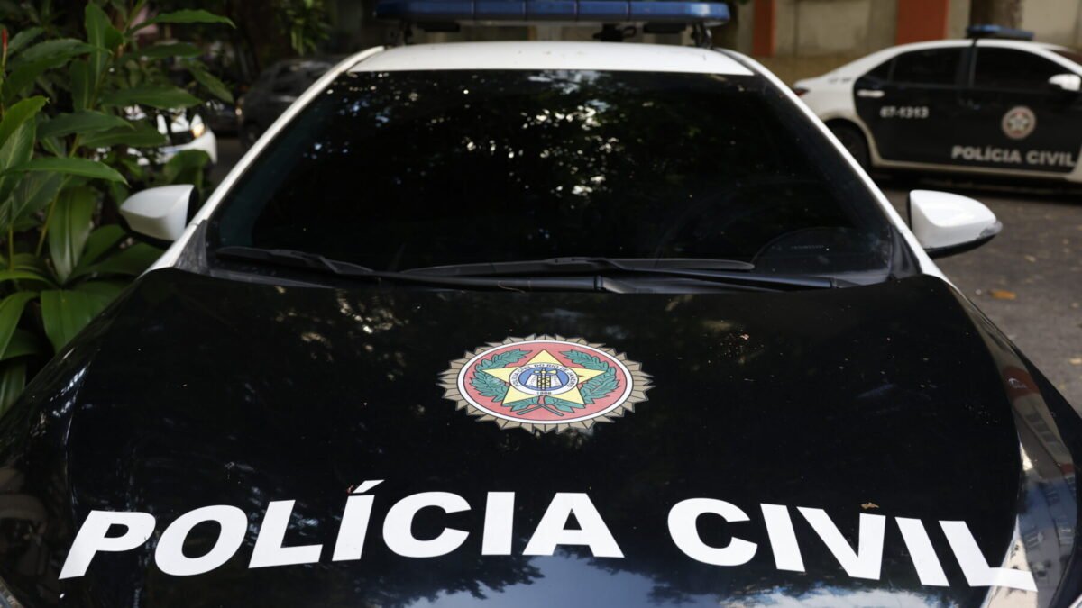 Homem é preso no Rio com carro clonado de R$ 150 mil comprado por R$ 10 mil em anúncio