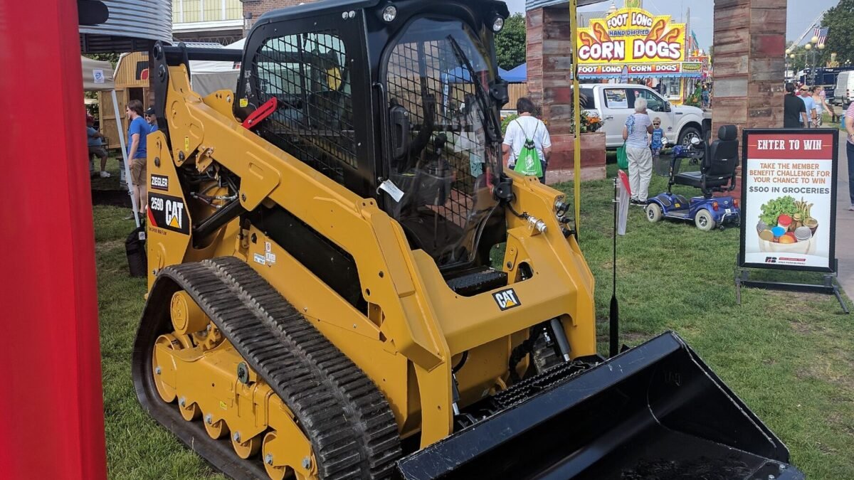 Caterpillar anuncia fábrica de US$ 1 bilhão na Carolina do Norte e já tem vagas abertas