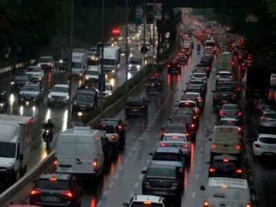 Inmet emite alerta de tempestade para 12 estados nesta segunda-feira (12)