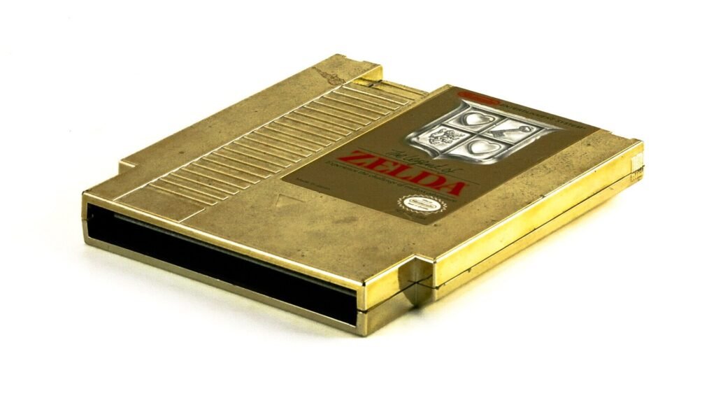 Cartucho dourado de The Legend of Zelda