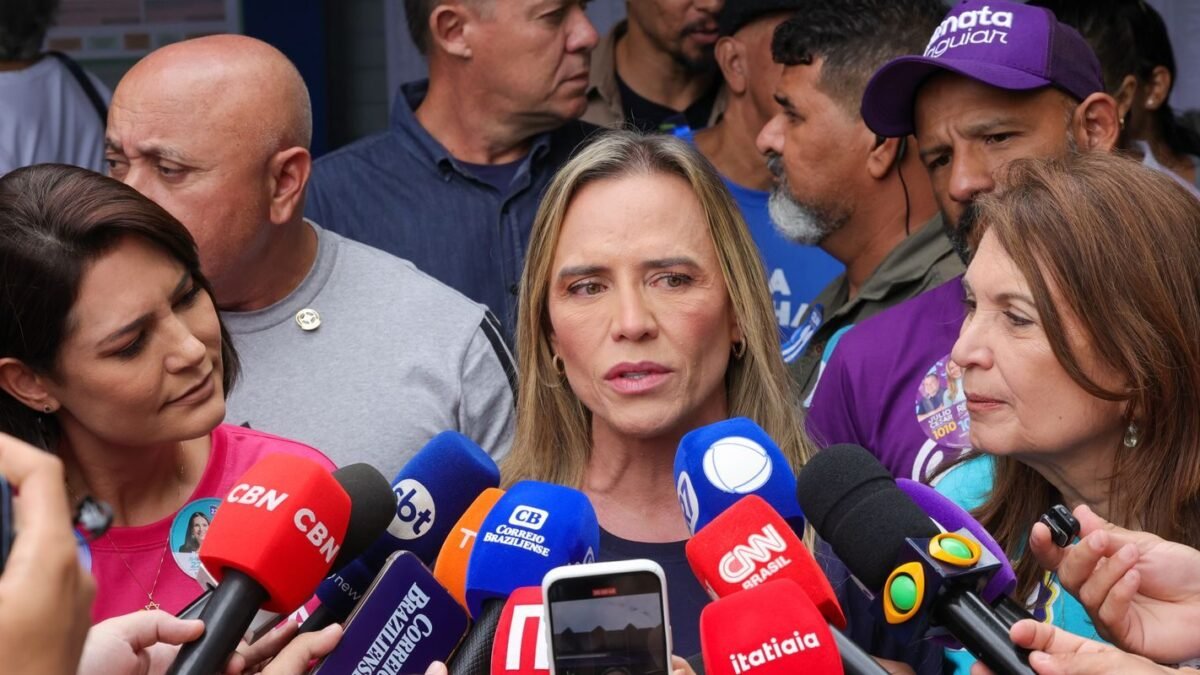 DF: Celina Leão fica perto de 50% e eleição pode ir ao 2º turno contra Leandro Grass