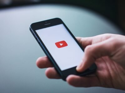 YouTube vai reduzir a recomendação de Shorts sem conteúdo original