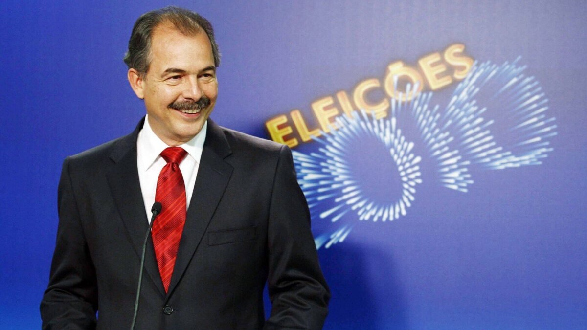 Flávio pede desculpas a Lula por “nove dedos” no debate da Globo