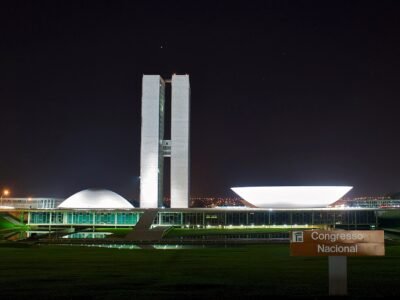 Congresso promulga aposentadoria especial de agentes de saúde com idade menor que a do INSS