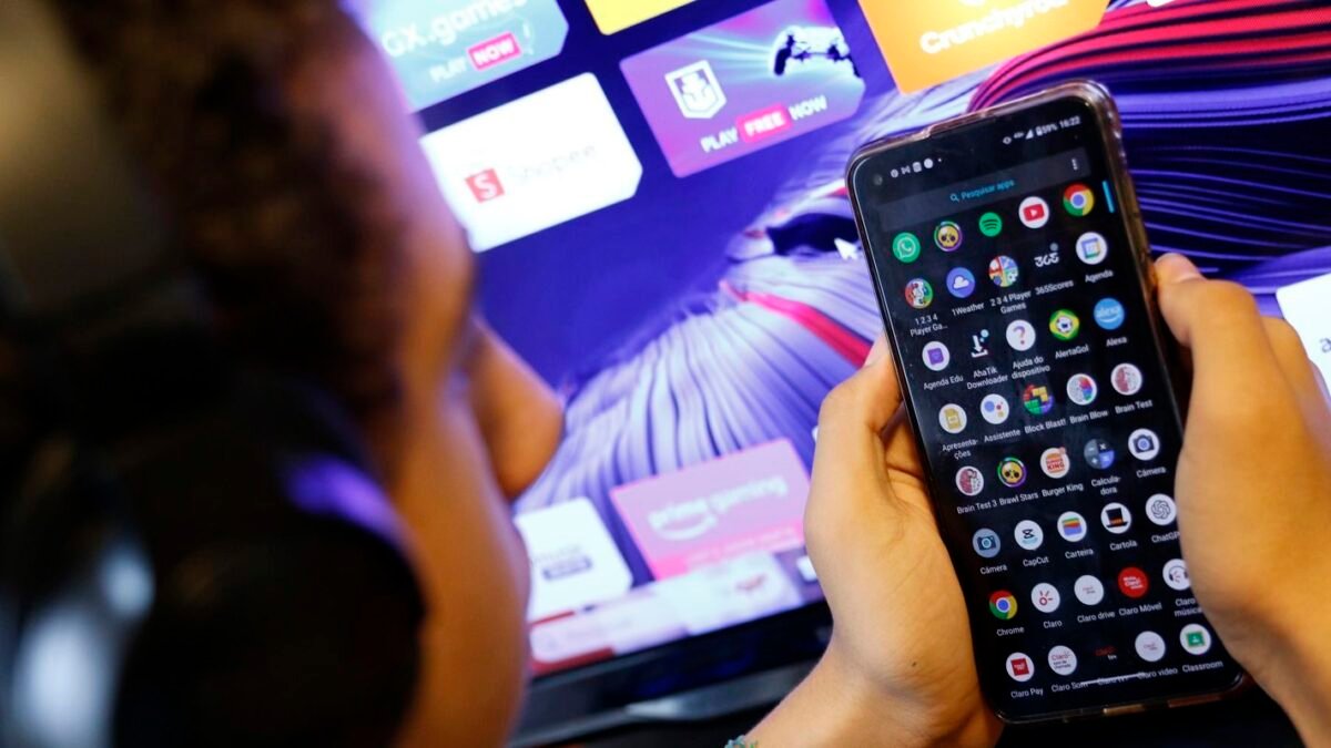 Flórida pede à Justiça que obrigue Meta a limitar Instagram e Facebook para menores