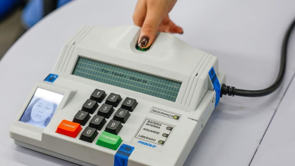 2º turno em 25 de outubro: horário, documentos e como justificar se não puder votar