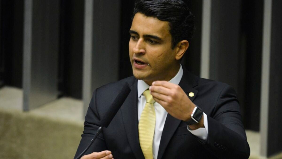 Jhc lidera para governador em Alagoas; veja senadores e deputados eleitos
