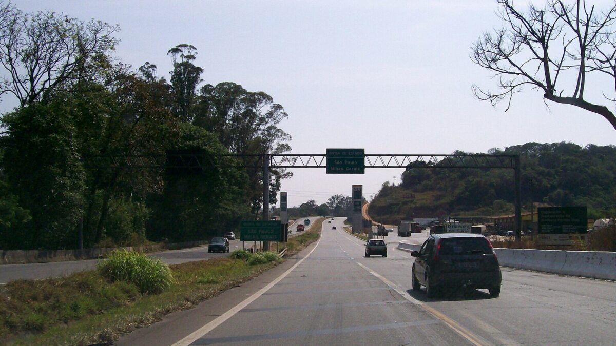 Pedro Rousseff e assessor ficam feridos em acidente na Fernão Dias, em Itatiaiuçu