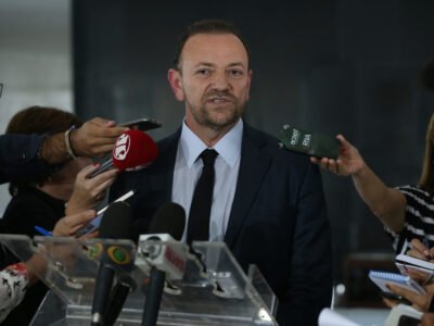 PT busca apoio no Republicanos e em líderes do PSD para Lula no 2º turno