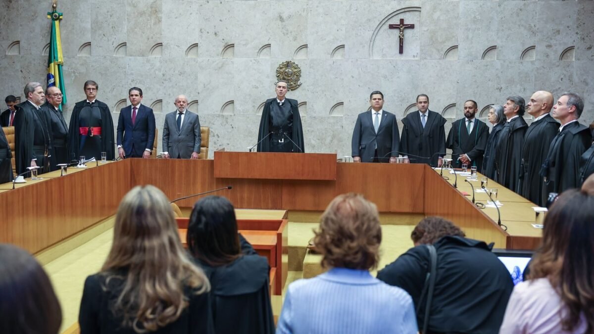 Fachin indica arquivamento do inquérito das fake news e nega acesso imediato a Fux
