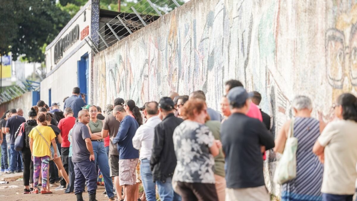 Celina Leão ficou a 168 votos de vencer no 1º turno no DF; 26 mil digitaram 22