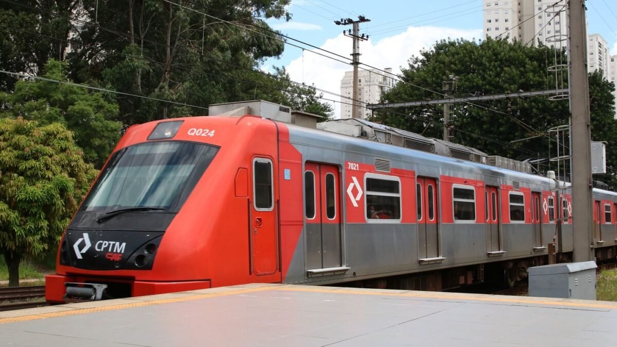 Linha 11-Coral da CPTM opera com velocidade reduzida nesta sexta-feira (23)