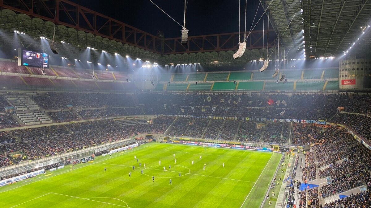 Carlos Augusto marca aos 77 minutos e Inter vence Shakhtar por 1 a 0 na Champions