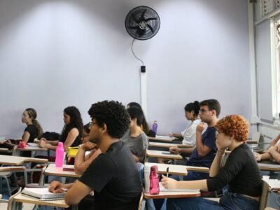 Fuvest 2027: locais da 1ª fase saem; 106 mil fazem a prova em 1º de novembro