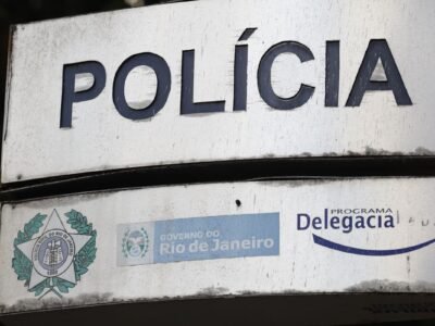 Homem investigado por agredir companheira grávida é preso na Ilha do Governador (RJ)