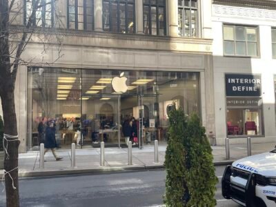 Apple trocará pela garantia iPhone Duo com tela interna trincada