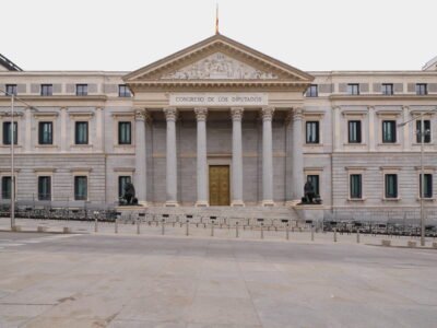 Espanha vai às urnas em 29 de novembro: o que levou Sánchez a dissolver o Parlamento