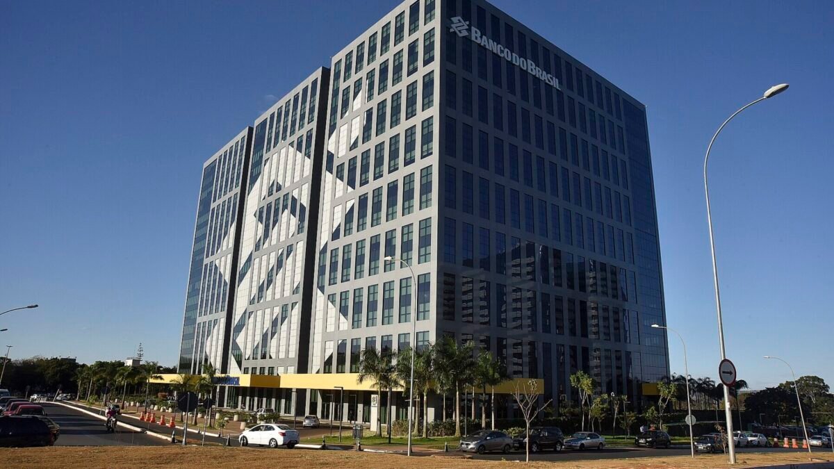 Banco do Brasil avisa que cartão ficará sem limite a partir de 31 de outubro