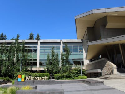 EUA suspendem Microsoft de programa de green cards por suspeita de fraude