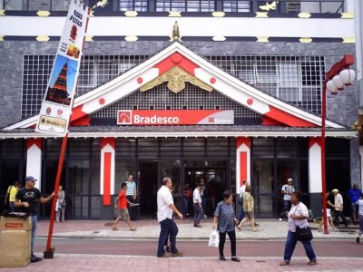 Bradesco lucra R$ 7,1 bi no 3º tri, mas inadimplência sobe a 4,6% e ações caem