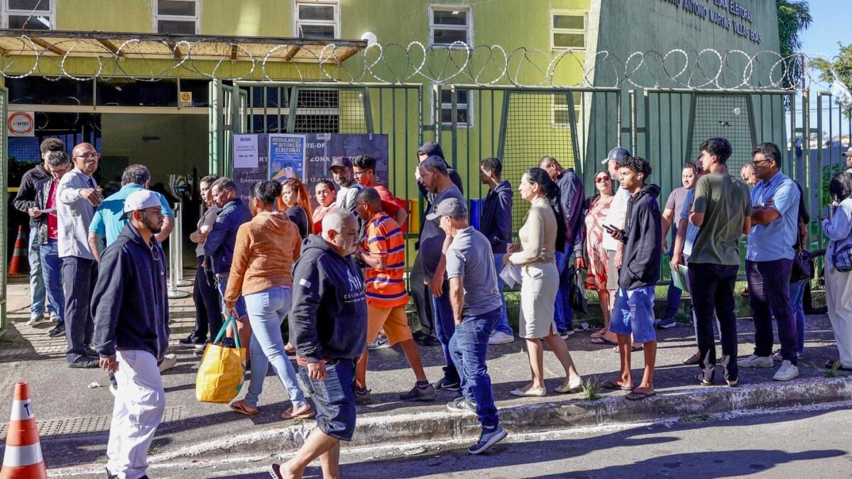 Como justificar o voto pelo e-Título no domingo (4): passo a passo e prazo até 3 de dezembro