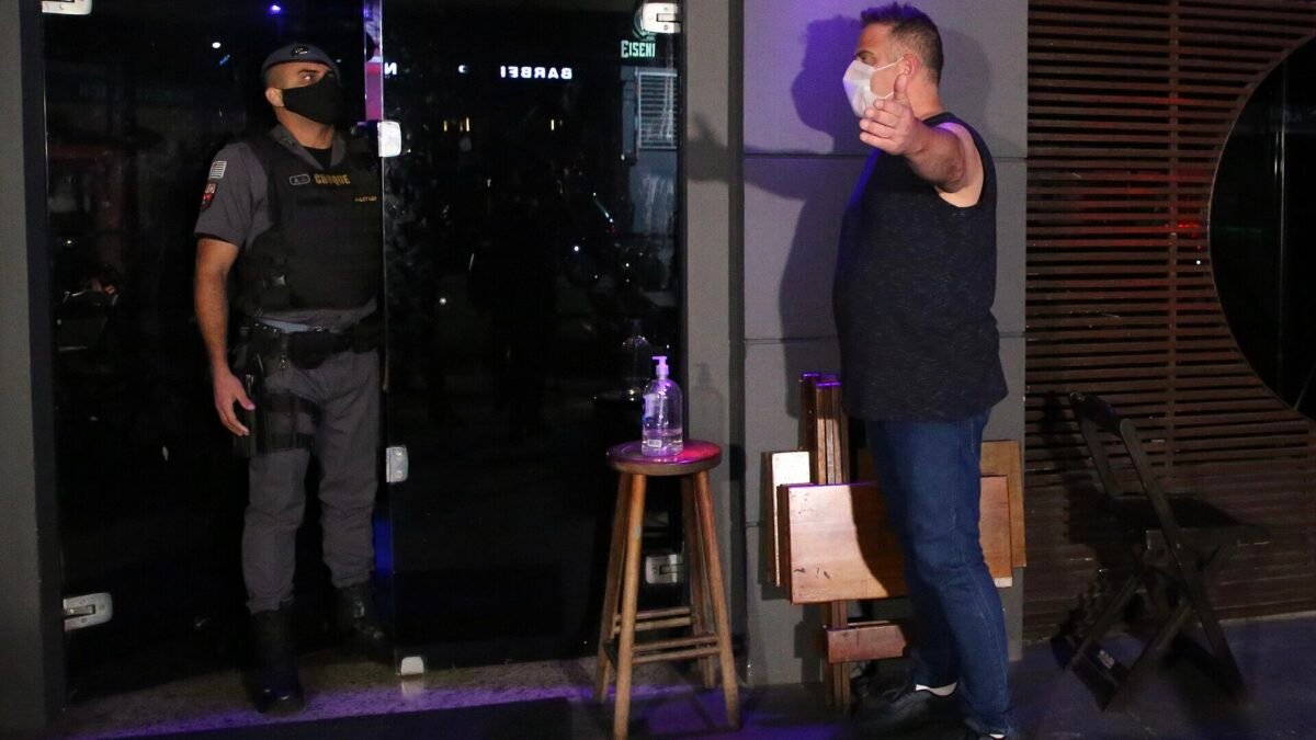 Cliente comeu bolo com rato em Porto Alegre e não teve sintomas, diz polícia