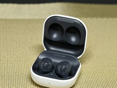 Galaxy Buds On: fone ‘brinco’ da Samsung sai por cerca de R$ 1,1 mil na Coreia; Brasil sem data