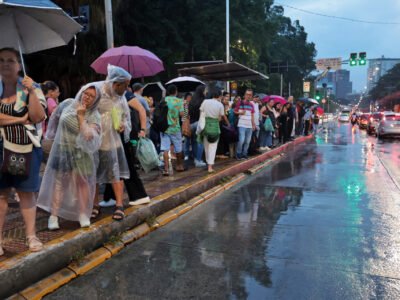 Ônibus de SP rodam com 71% da frota no domingo de eleição, abaixo dos 100% determinados