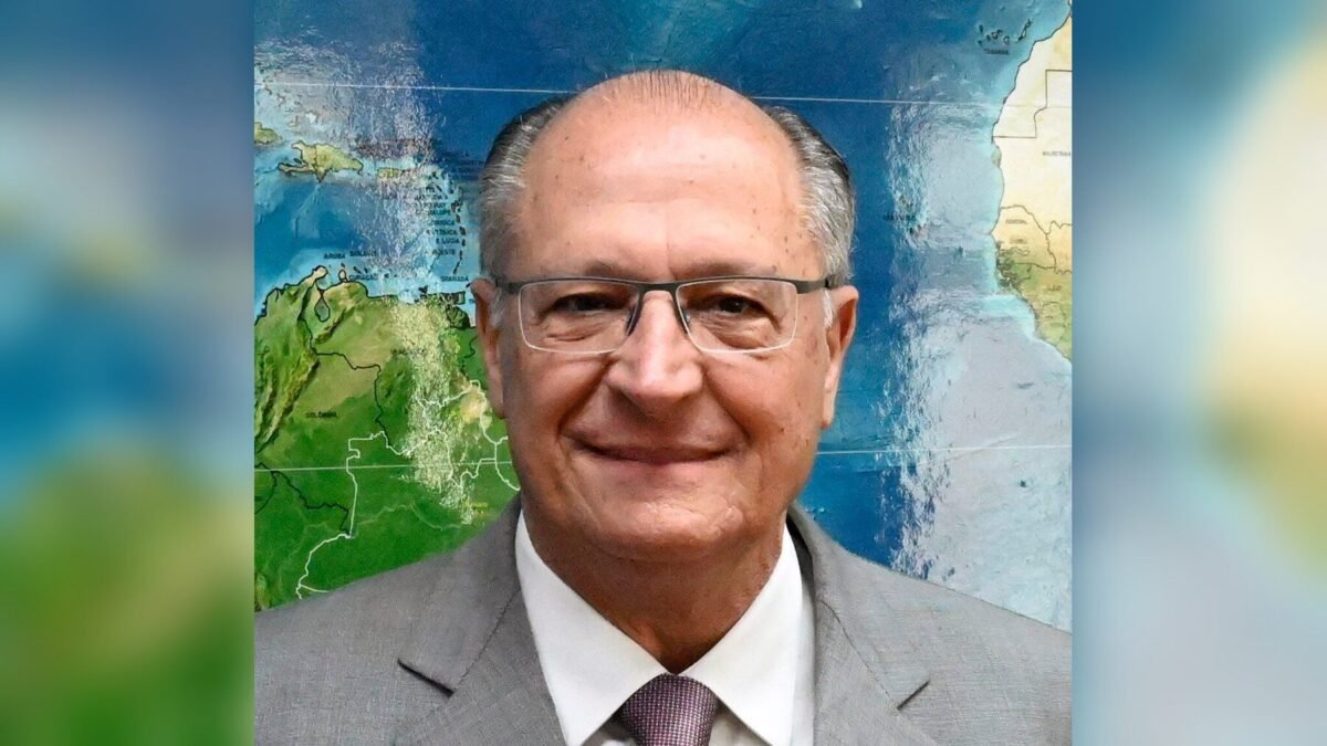 Lula avalia nomear Alckmin ministro da Fazenda se for reeleito