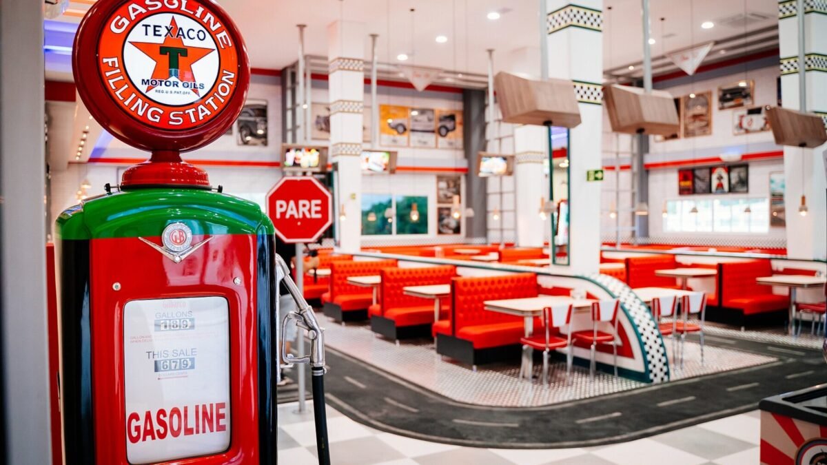 Shake Shack chega ao Brasil em 2027 com plano de ao menos 40 restaurantes