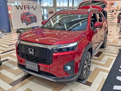 Honda WR-V ganha grade iluminada e bancos ventilados na Índia