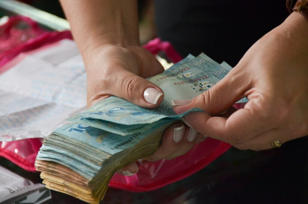 Imagem de operação do Gaeco, registrada no banco de imagens Wikimedia Commons