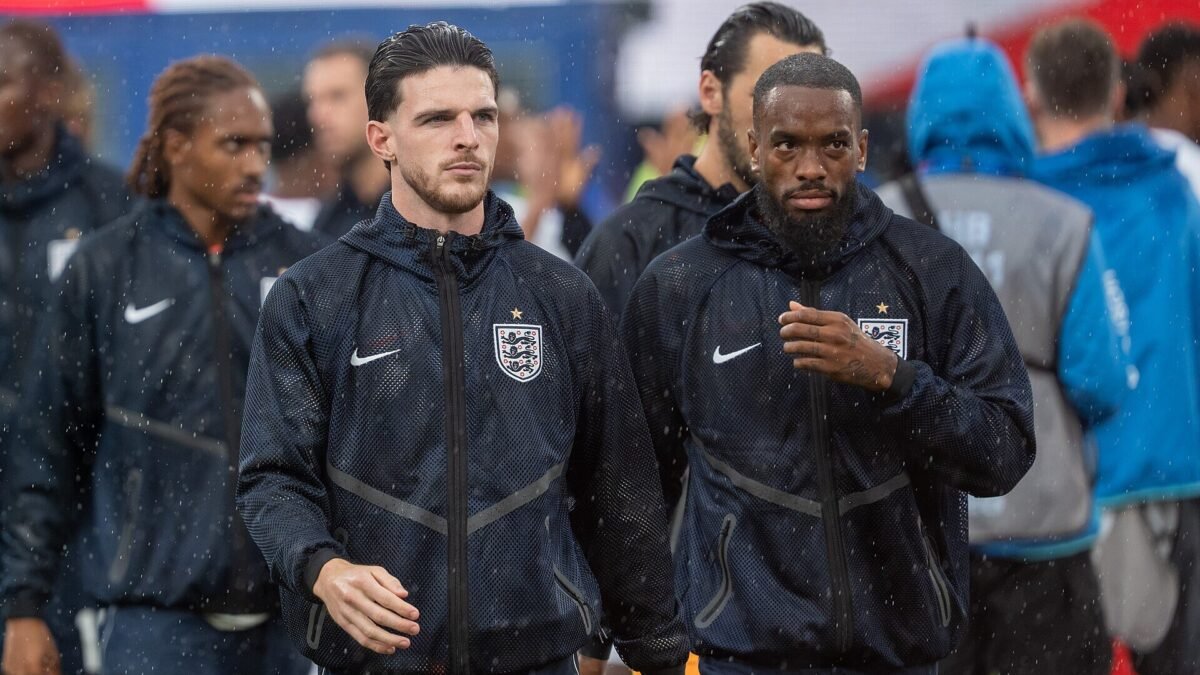Ivan Toney desfalca Al-Ahli contra Al-Shabab após julgamento na Inglaterra