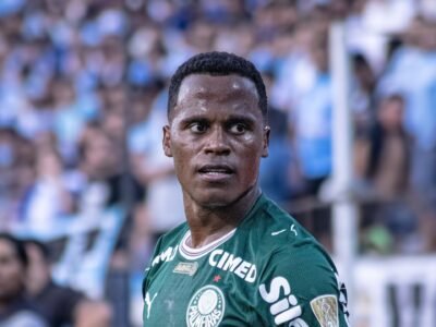 Arias rebate vaias do Fluminense: “As pessoas têm amnésia”