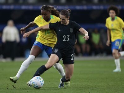 Chelsea vence a Roma por 2 a 0 na Champions feminina com gols no segundo tempo