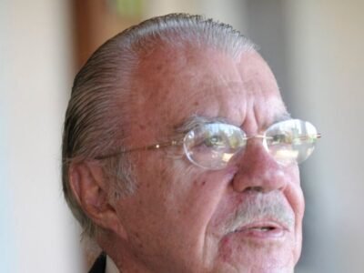 José Sarney é internado em São Luís após dor abdominal e passa por cirurgia