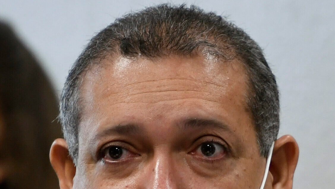 TSE marca reunião entre advogados de Lula e Flávio após ordens opostas sobre canal no WhatsApp