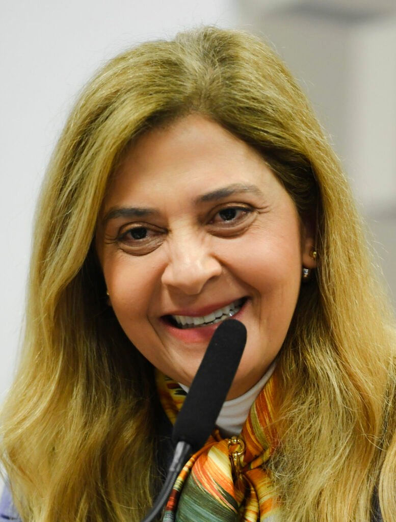 Leila Pereira em sessão da CPI da Manipulação de Jogos e Apostas Esportivas