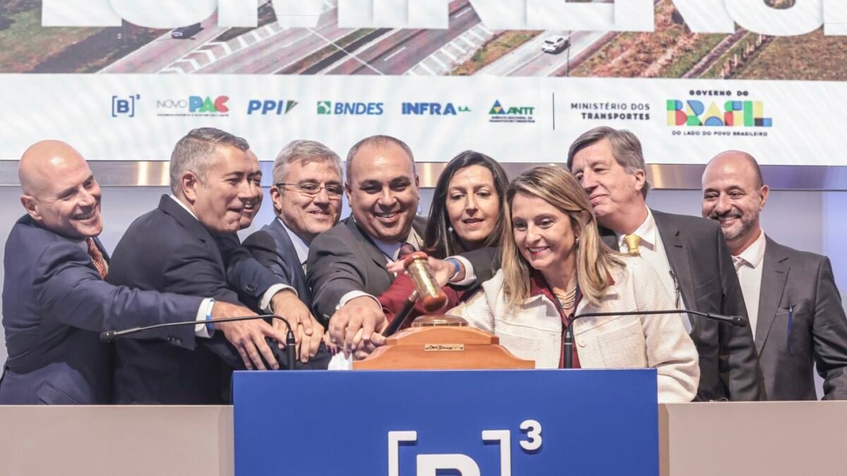 Caminhoneiro é amarrado e obrigado a tomar comprimidos em roubo de carga de R$ 519 mil