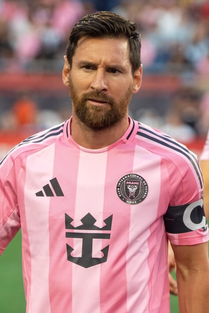 Messi em outro momento do jogo do Inter Miami contra o New England Revolution