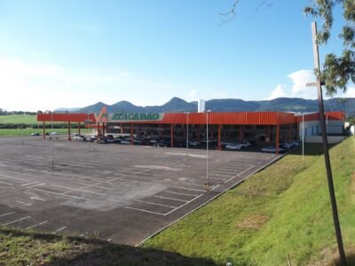 Carrefour vai vender até 22 imóveis do Atacadão a fundo do Patria e pagar aluguel