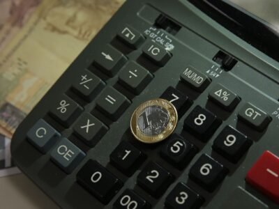 Simples Nacional: prazo para escolher regime de IBS e CBS termina nesta sexta (30)
