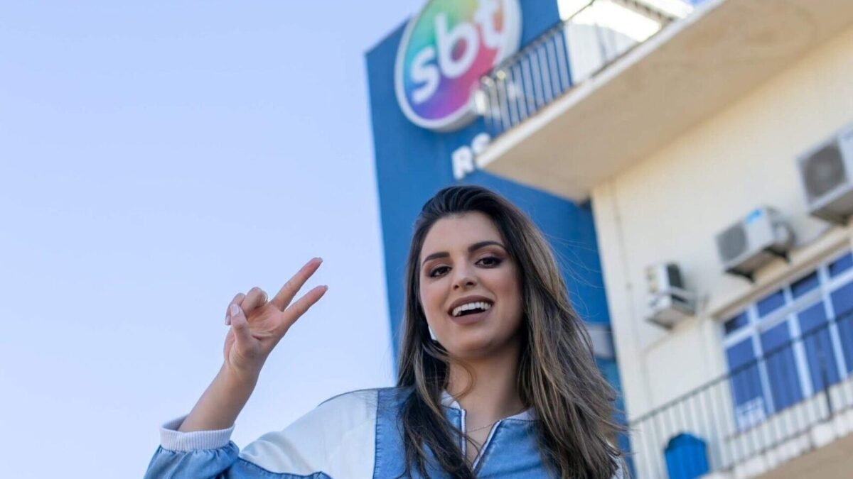 Mônica Fonseca é expulsa de A Fazenda 18 após confusão com Mayk